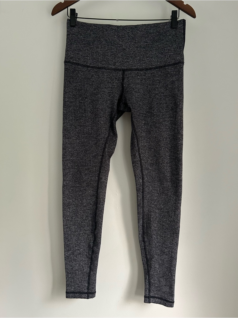 Lululemon Wunder Under Hi Rise Leggings Rare Size 8